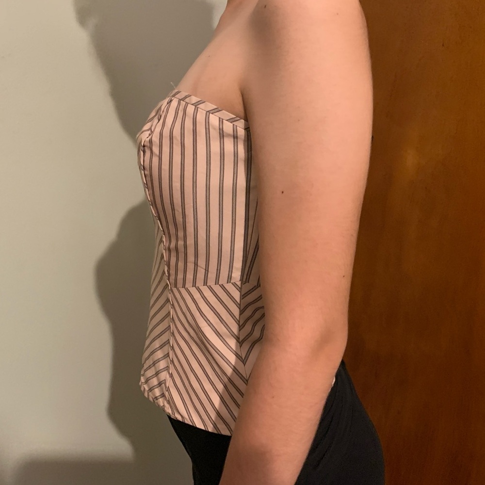 BCBGMAXAZRIA top - Picture 3 of 3